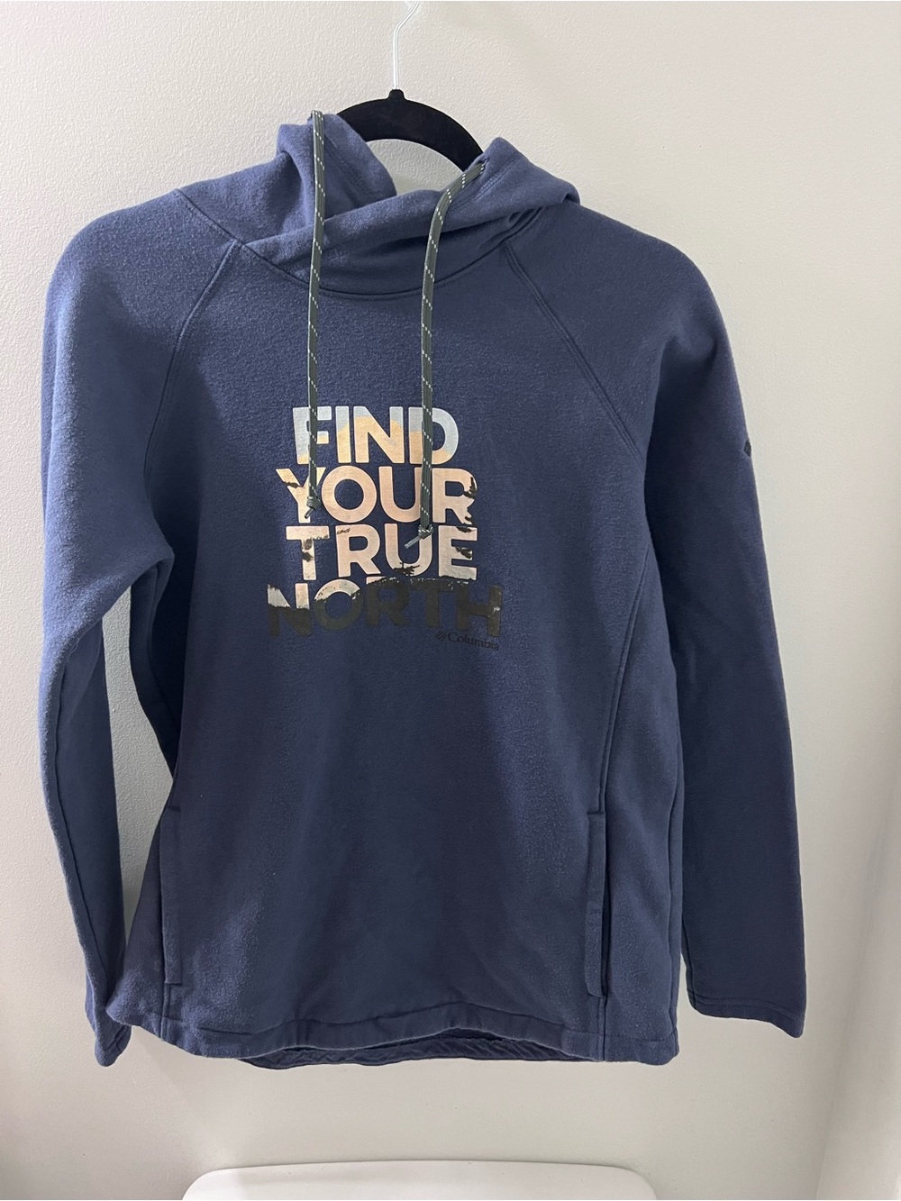 Columbia Navy Hooded Pullover with Metallic Gold Graphic